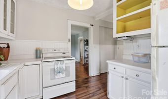 21 Clemmons St, Asheville, NC 28801