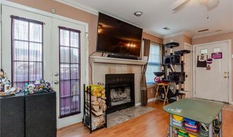 626 Smithfield Rd 1105, North Providence, RI 02904