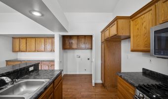3394 Josh Dr, Anderson, CA 96007