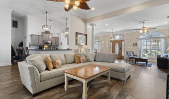 2303 Rue Maison, Biloxi, MS 39532