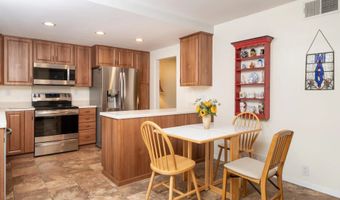 1651 S Juniper St 10, Escondido, CA 92025