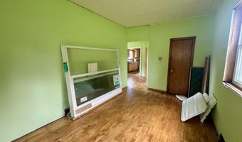 417 3rd St, Alpha, MI 49902