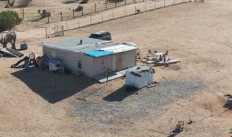 20421 Riverview Rd, Apple Valley, CA 92308