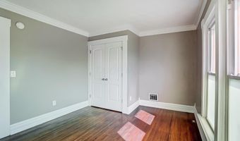 880 Thomas Ave, Columbus, OH 43223