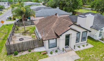 92 W 13TH St, Atlantic Beach, FL 32233