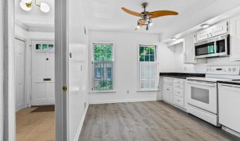 4922 WESTERN Ave D7, Bethesda, MD 20816