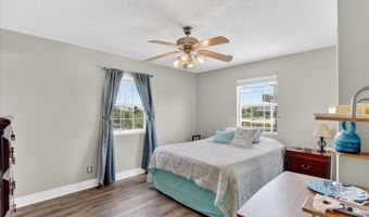 4031 Bank St, Bay St. Louis, MS 39520