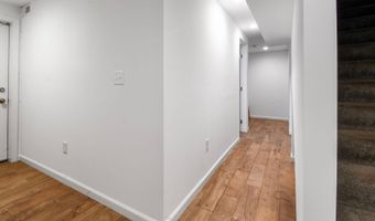 561 45TH St NE, Washington, DC 20019