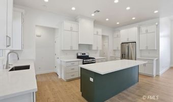 434 S Carling St, Colorado City, AZ 86021