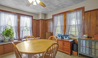 64 Dyer Ave, East Providence, RI 02915