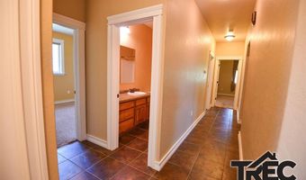 155 N 1st St W, Cowley, WY 82420