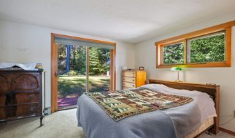 150 Minge Cove Rd, Alton, NH 03810