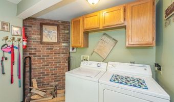 6 Baker Rd, Alloway, NJ 07461