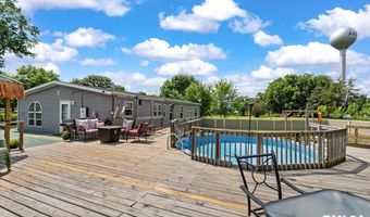 524 6TH St, Andover, IL 61233