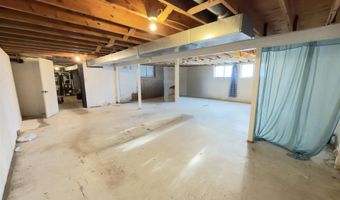 645 Bannock Ave, American Falls, ID 83211