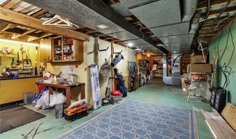 75 Jordan Rd, Amherst, NY 14221