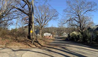 2401 MOORE Ave 1, Anniston, AL 36201