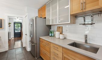 701 KENTUCKY Ave SE, Washington, DC 20003