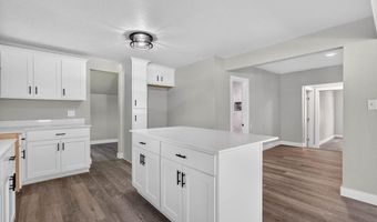 422 London St, Alma, AR 72921