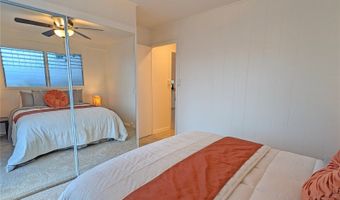 1450 Onioni St, Kailua, HI 96734