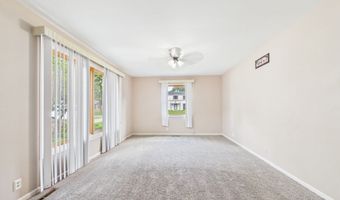 1727 Oakwood Dr, Anderson, IN 46011