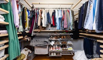 2124 Chatham Ave, Charlotte, NC 28205