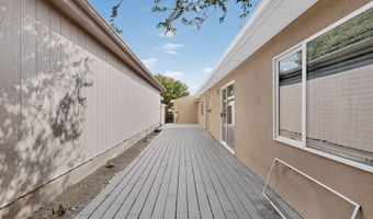 7201 Canary Ln NE, Albuquerque, NM 87109
