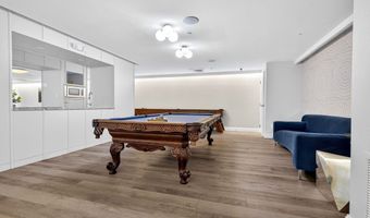 42 8th St 1411, Boston, MA 02129