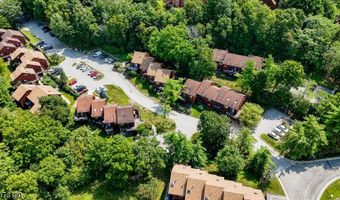 12 Stonehill Dr 1, Alloway, NJ 07462