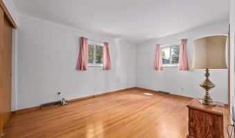 5668 Crawford Dr, Columbus, OH 43229
