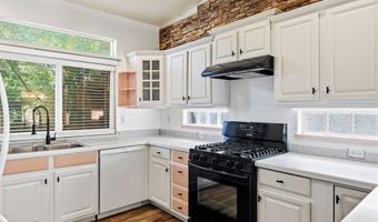 1060 Pepper Ln, Fernley, NV 89408