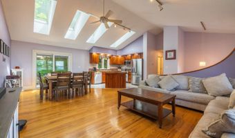 5 Joneswood Dr, Athens, OH 45701