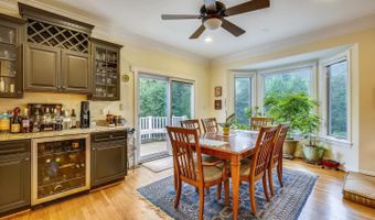7513 HOLIDAY Ter, Bethesda, MD 20817