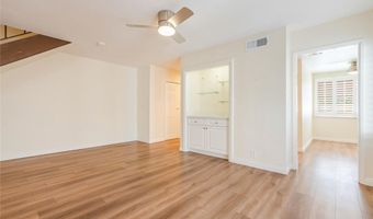 5401 Zelzah Ave 124, Encino, CA 91316