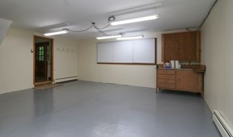 411 Lakeshore Rd, Ashland, OH 44805