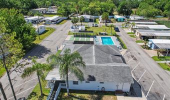 58 Leisure Dr, Auburndale, FL 33823