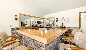 415 Lakeshore Rd, Ashland, OH 44805
