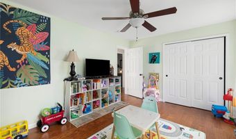 121 Spofford Ave, Warwick, RI 02888