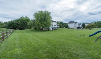 10709 BOSWELL Ln, Potomac, MD 20854