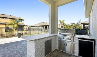 6232 SEA AIR Dr, Apollo Beach, FL 33572