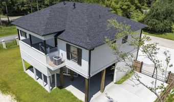 100 Blue Ridge Ct, Bay St. Louis, MS 39520