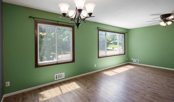 13986 Herald Way, Apple Valley, MN 55124