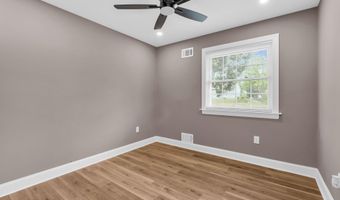 23 Georgetown Blvd, Barnegat, NJ 08005