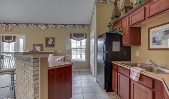 7304 Lake Lakota Pl 44, Indianapolis, IN 46217