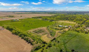 37926 127th St, Aberdeen, SD 57401