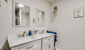 1410 CARBON Ave A-D, Cheyenne, WY 82001