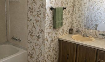 323 E 40th N St, Ely, NV 89301