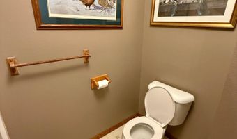 640 LAURISA Ln, Antigo, WI 54409