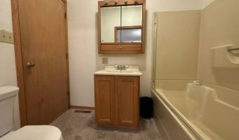 135 N Elm St, Ainsworth, NE 69210