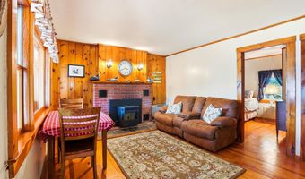 63 Lake Shore Dr, Barnstead, NH 03225